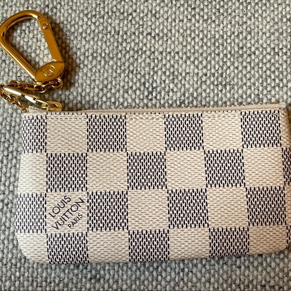 SOLD Authentic Louis Vuitton Cles Damier Azur - Picture 5 of 11